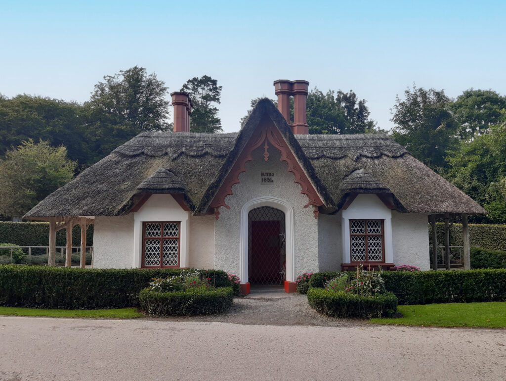 DEENAGH LODGE KILLARNEY, CO. KERRY